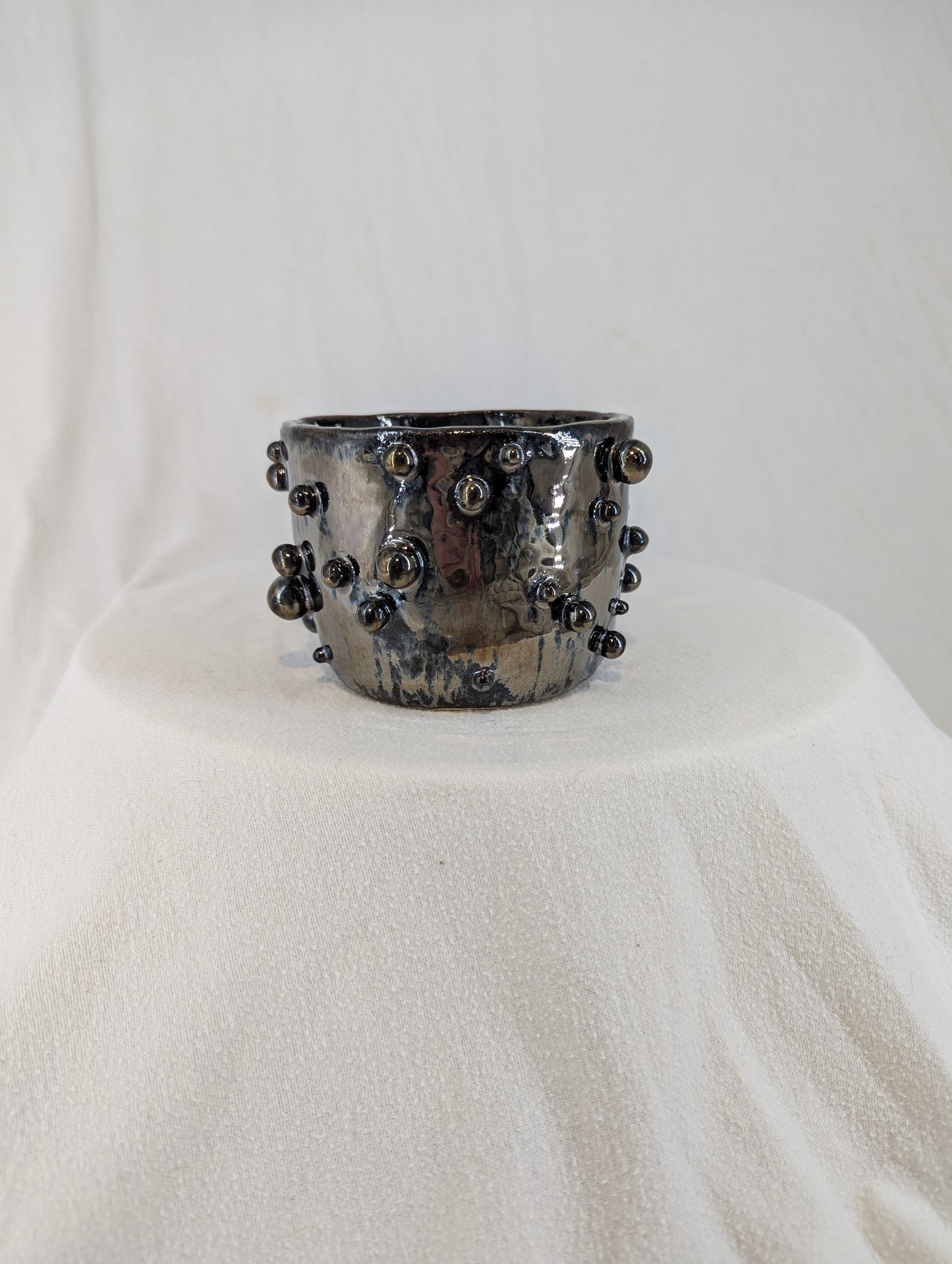 Hematite Bubble Pot